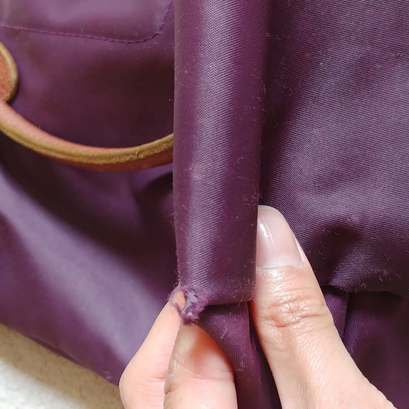 Medium Longchamp shoulder bag in plum - Picture 11 of 13